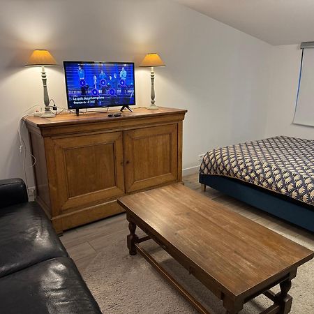 Petite Maison Independante Avec Parking Vetheuil ภายนอก รูปภาพ