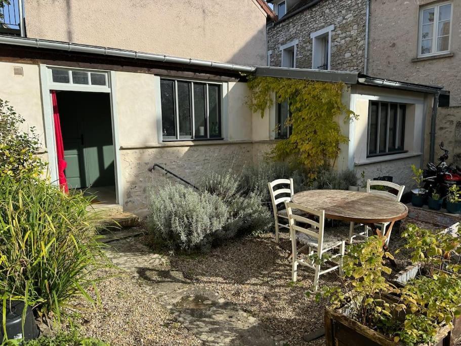 Petite Maison Independante Avec Parking Vetheuil ภายนอก รูปภาพ